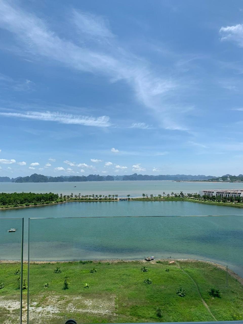 Sunday Premium Apartment Ha Long Exterior foto