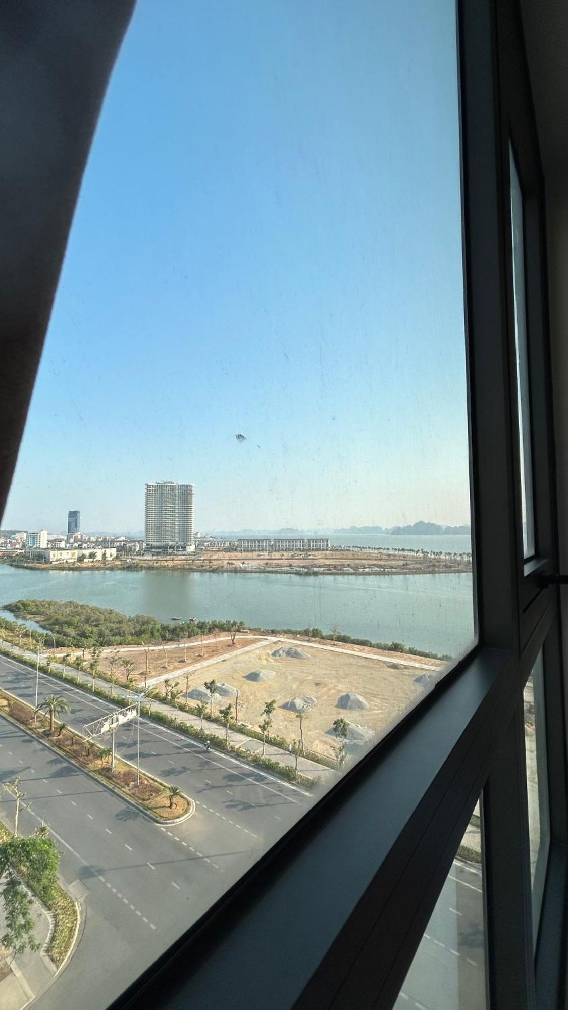 Sunday Premium Apartment Ha Long Exterior foto